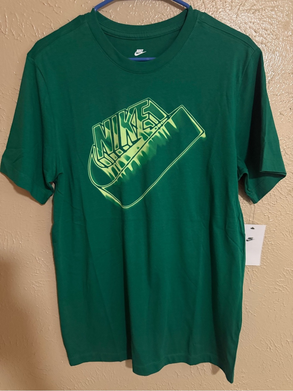 Nike Green Short-Sleeve Logo Tee with Neon Accent